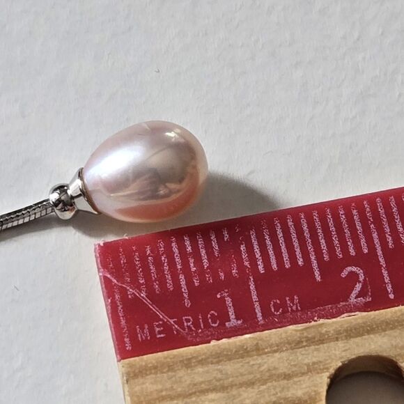 Elegant Silver Pearl Drop Necklace - Picture 6 of 9